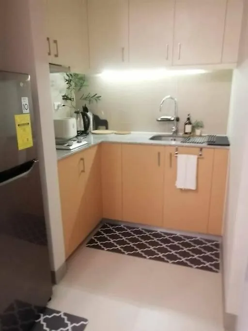 1Br King, Modern Balcony, Wi-Fi, Netflix, Bgc Apartment Manila
